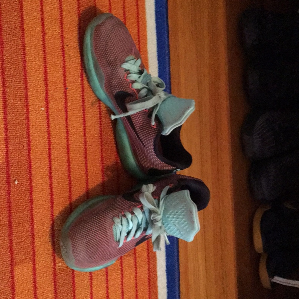 Nike Kobe 10 only worn 2wice basketball shoes